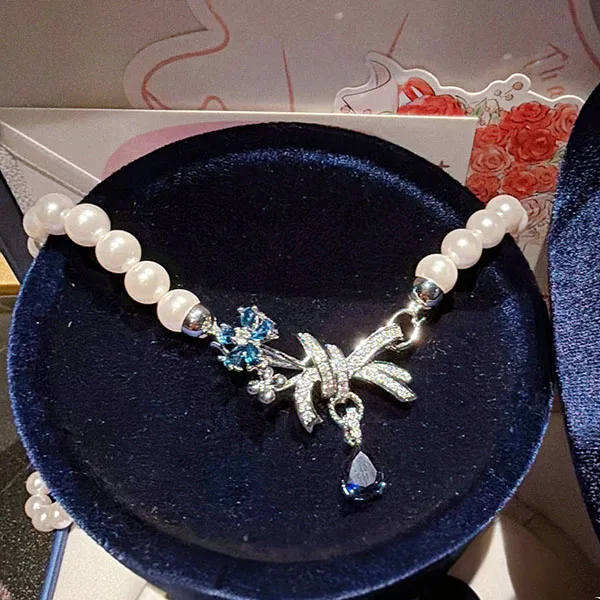 Dây Chuyền Nữ Jessica Pearl Azure Bow JN11 Màu Trắng Xanh