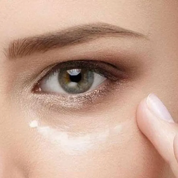 Kem Dưỡng Mắt SK-II Skinpower Eye + Line Filler Cream Mini 2.5g