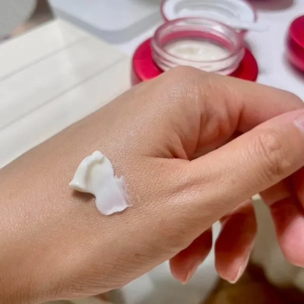 Kem Dưỡng Mắt SK-II Skinpower Eye + Line Filler Cream Mini 2.5g