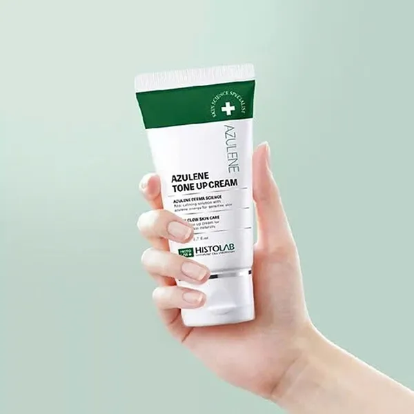 Kem Dưỡng Nâng Tông Tự Nhiên Và Làm Dịu Da Histolab Azulene Tone Up Cream SPF 50+/PA+++ 50ml