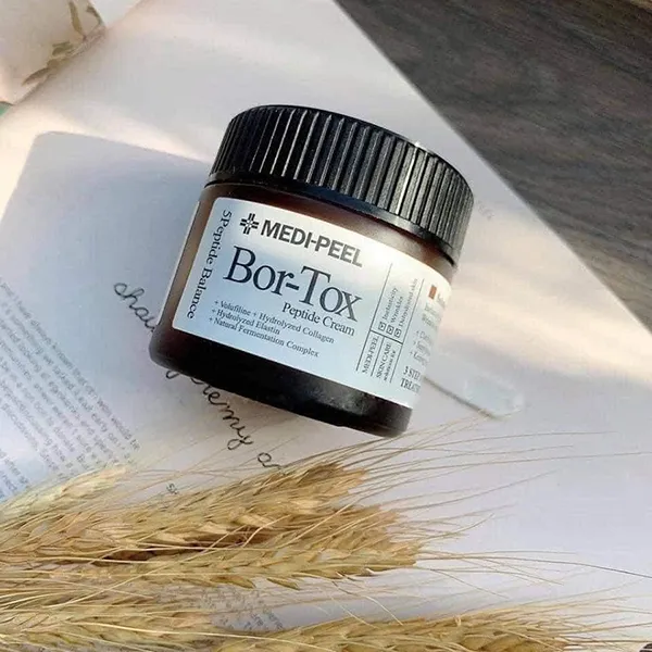 Kem Dưỡng Trẻ Hóa Làn Da MediPeel Peptide Bor Tox Cream 50g