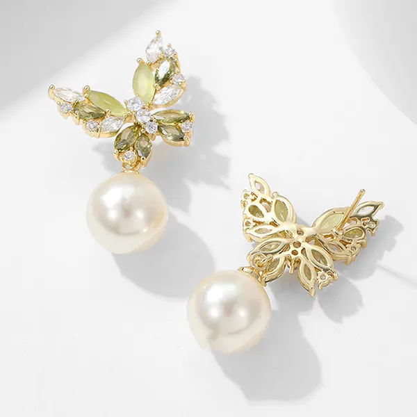 Khuyên Tai Nữ Kya Jessica Pearl Dew Butterfly JE22 Màu Vàng/Trắng
