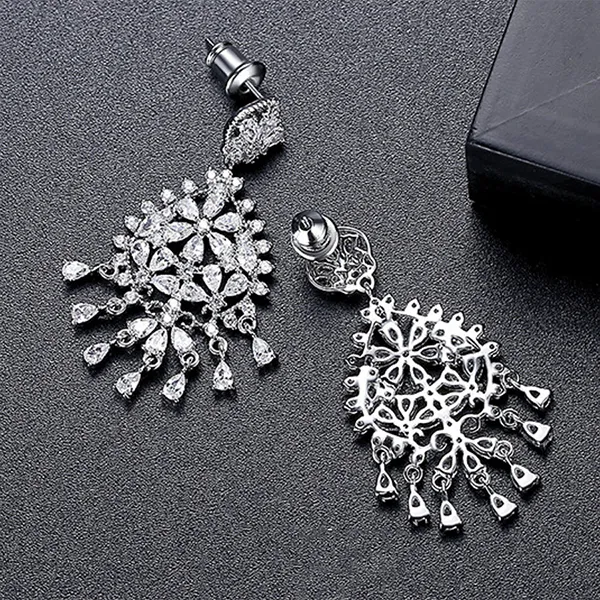 Khuyên Tai Nữ Kya Jewel Aristocratic Bloom KE12 Màu Bạc