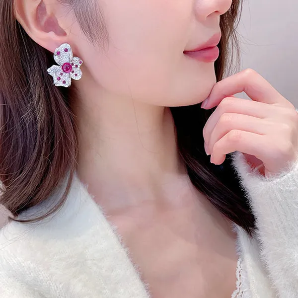 Khuyên Tai Nữ Kya Jewel Gentle Bloom KSE6-Đ Màu Đỏ Bạc