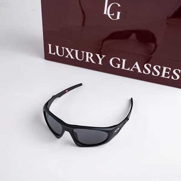 Kính Mát Nam Oakley Matte Black Prizm Grey 0OO9528 952801 Màu Đen