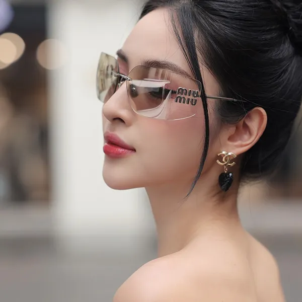 Kính Mắt Nữ Miu Miu Sunglasses Light Gold Lenses 0MU 54YS 1BC10F Màu Vàng Nhạt