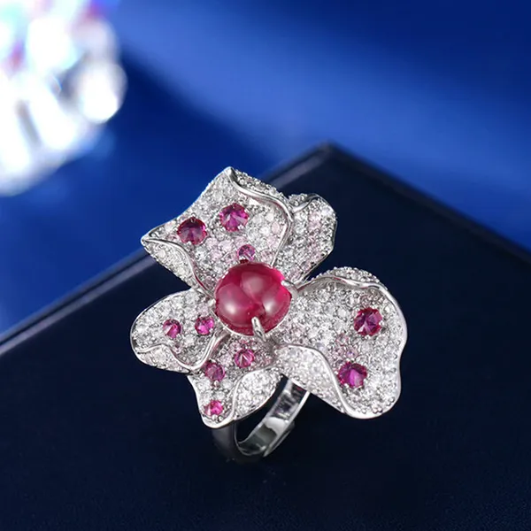 Nhẫn Nữ Kya Jewel Gentle Bloom KSR6-Đ Màu Đỏ Bạc