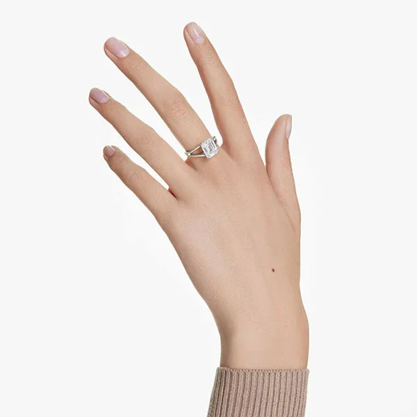 Nhẫn Nữ Swarovski Stilla Ring Octagon Cut, White, Silver-Tone Finish 5717878 Màu Trắng Size 52