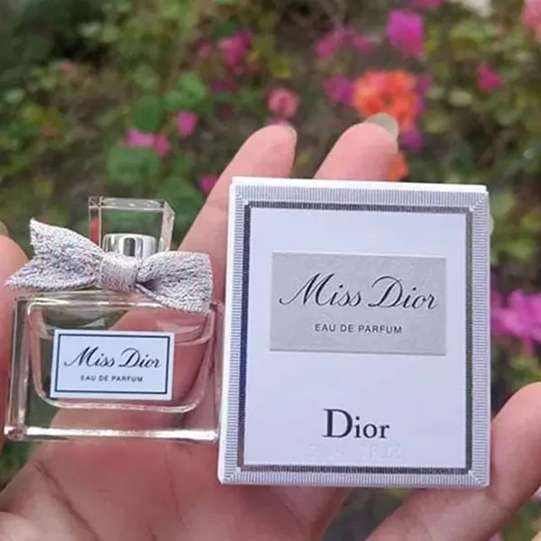 Nước Hoa Nữ Dior Miss Dior Parfum Mini 5ml