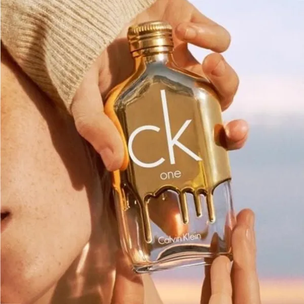 Nước Hoa Unisex Calvin Klein CK One Gold EDT Spray 100ml