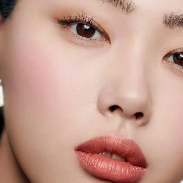 Phấn Má Hồng Chanel Les Signes De Illuminating Powder Blush 997 Rose Lumière