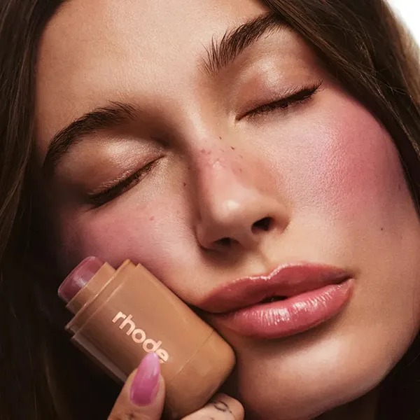 Phấn Má Hồng Dạng Kem Pocket Blush De Poche Sleepy Girl Màu Đỏ Mận Đất 5.3g