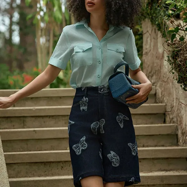 Quần Short Jean Nữ F2 Fashion & Freedom Into The Wood QS94-JHT-S-0624 Màu Xanh Họa Tiết Size S