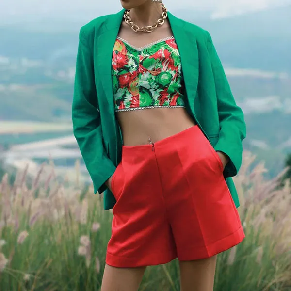 Quần Short Nữ F2 Fashion & Freedom Gấm Into The Wood QS95-DO-S-0524 Màu Đỏ Size S