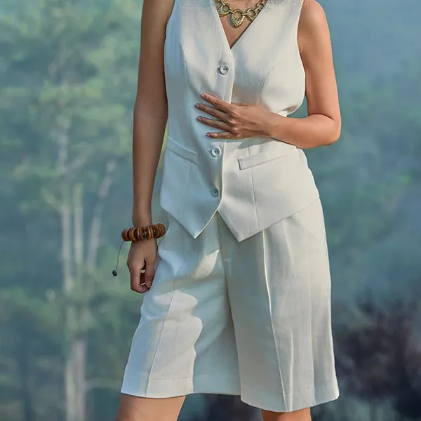 Quần Short Nữ F2 Fashion & Freedom Into The Wood QS92-T-S-0524 Màu Trắng Size S