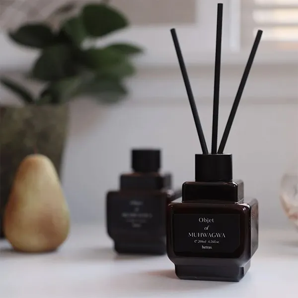 Set 2 Chai Tinh Dầu Nước Hoa Khuếch Tán Hương Thơm Hetras Objet Diffuser Muhwagwa (2 x 200ml)