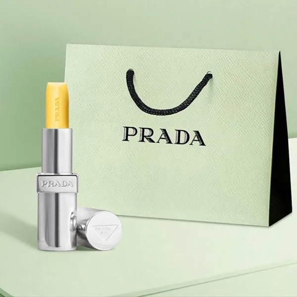 Son Dưỡng Prada Moisturizing Balm Lip U002 Banana Yellow Màu Vàng (Kèm Túi Giấy)