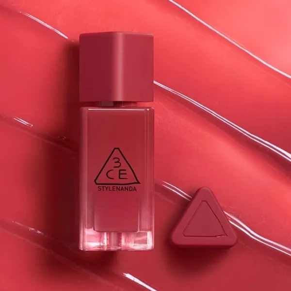 Son Tint Bóng 3CE Gummy Oil Tint 04 Rose Gummy Màu Đỏ Hồng 4g