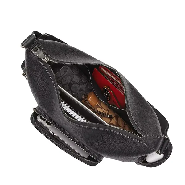 Túi Đeo Chéo Nam Coach Finn Crossbody Bag With Pockets CCG15 Màu Đen
