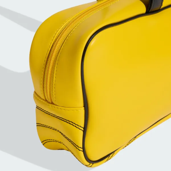 Túi Đeo Vai Nữ Adidas Elongated Airliner Bag KE0687 Màu Vàng