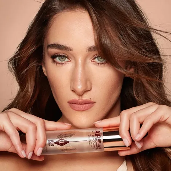 Xịt Khóa Nền Trang Điểm Charlotte Tilbury Airbrush Flawless Setting 100ml
