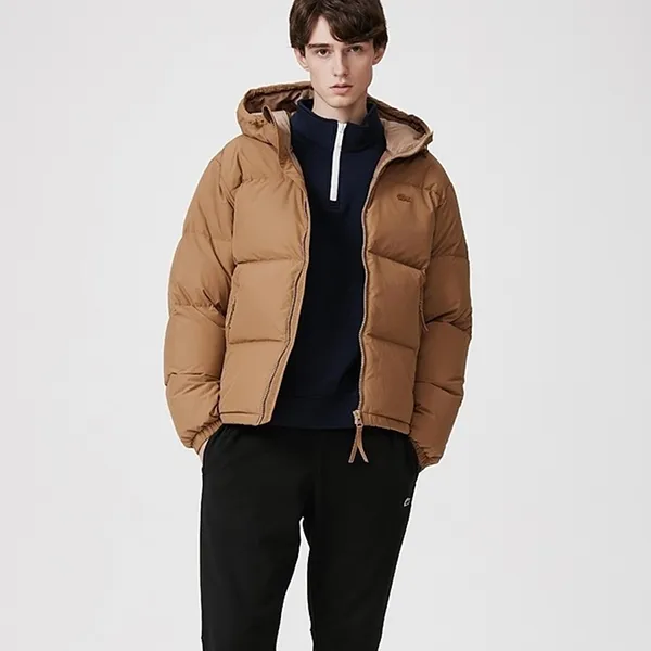 Áo Khoác Phao Nam Lacoste Lightweight Duck Down Short Padded Hooded Jumper BH4484 Z0W Màu Nâu Size 50