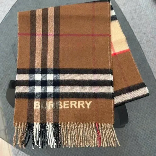 Khăn Quàng Cổ Burberry Two-Tone Checkered Cashmere Scarf Màu Nâu Kẻ