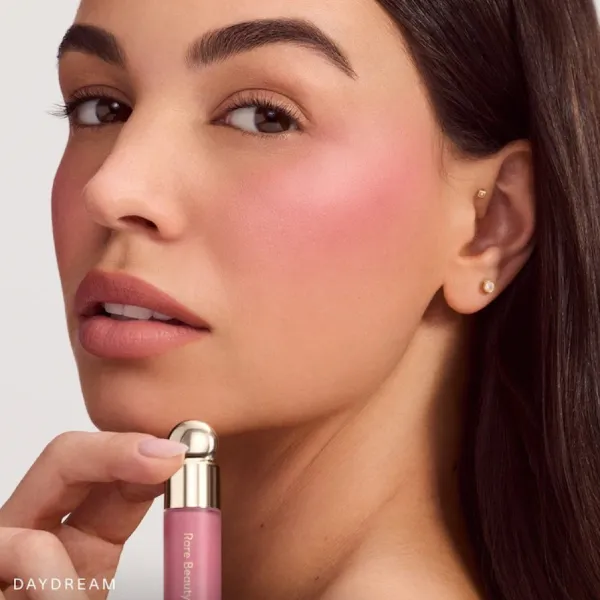 Má Hồng Dạng Kem Rare Beauty Soft Pinch Liquid Blush Daydream Màu Hồng Mauve Mini 3.2ml