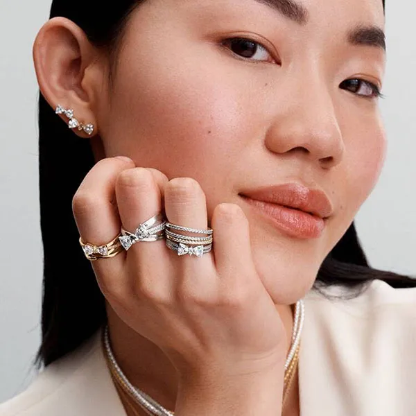 Nhẫn Nữ Pandora Sparkling Bow Crossover Ring Sterling Silver 193553C01 Màu Bạc Trắng Size 50