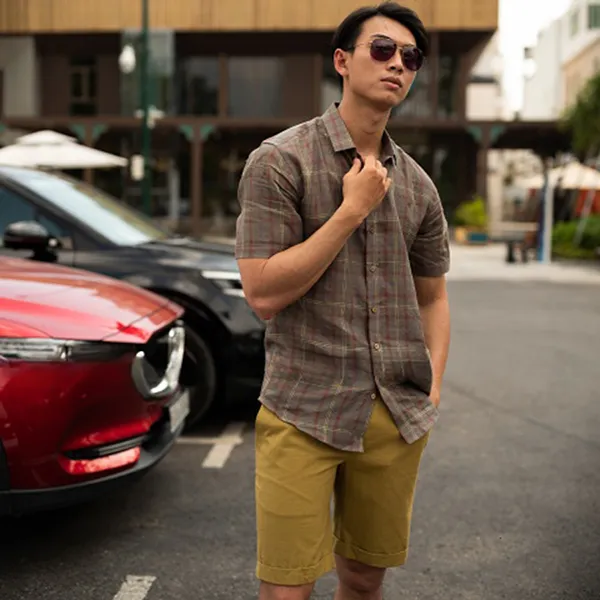 Quần Short Nam F2 Fashion & Freedom Men's Blue Striped Linen Shirt SMMN015-XRS-S-0522-1 Màu Xanh Rêu Size S