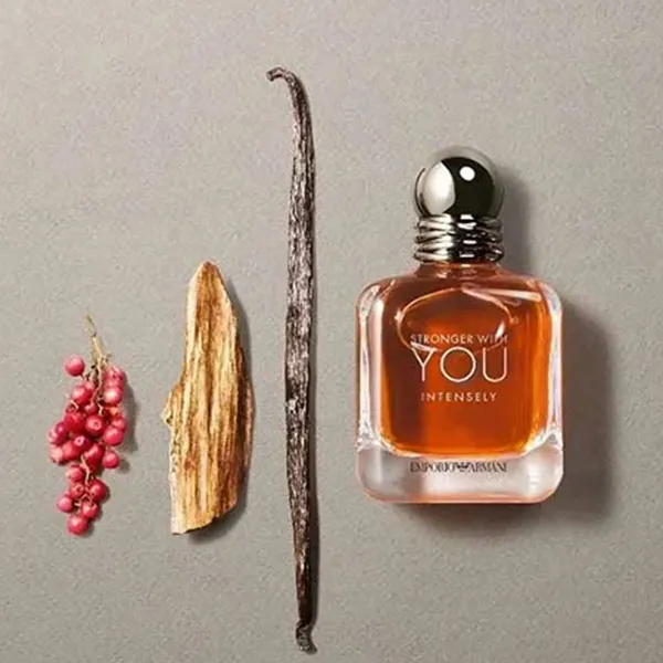 Set Nước Hoa Nam Giorgio Armani Stronger With You Intensely Coffret EDP 100ml + 15ml (2 Món)