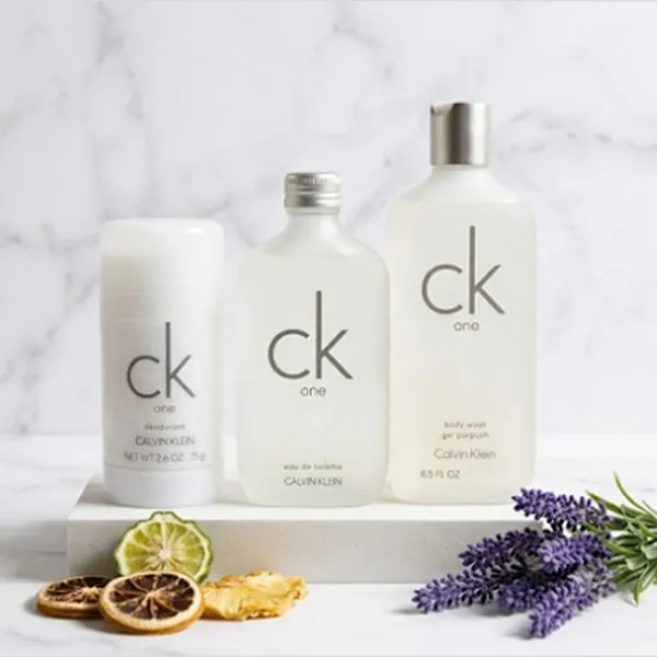 Set Nước Hoa Unisex Calvin Klein CK One (EDT 200ml + Sữa Tắm Shower Gel 250ml + Lăn Khử Mùi) 3 Món