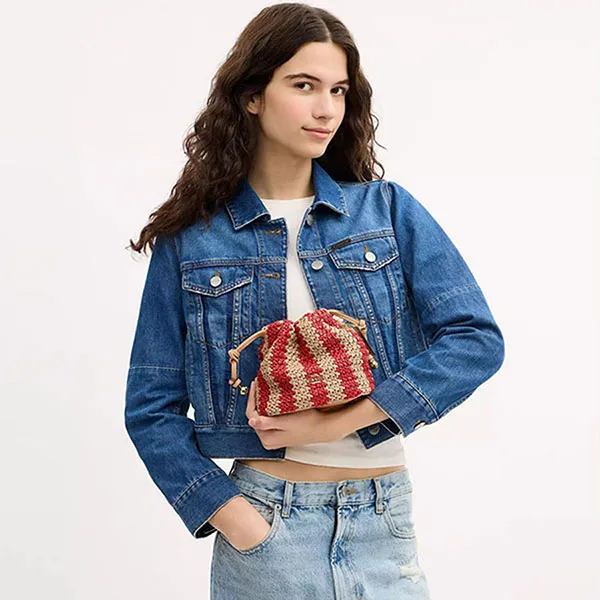 Túi Đeo Chéo Nữ Coach Faye Mini Drawstring Bag With Stripes Straw/ Gold/ Red/ Tan CEN17 Màu Be Đỏ