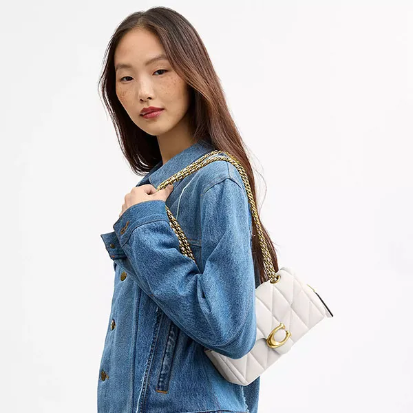 Túi Đeo Chéo Nữ Coach Tabby Shoulder Bag 20 With Pillow Quilting CP149 Brass/ Chalk Màu Trắng