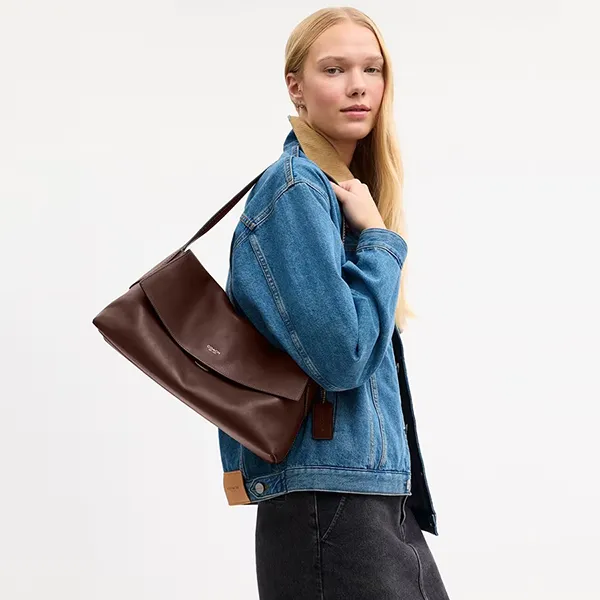 Túi Đeo Vai Nữ Coach Chelsea Shoulder Bag 36 Brass/Maple Màu Nâu