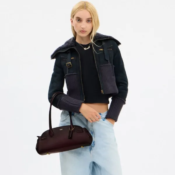 Túi Đeo Vai Nữ Coach Empire 34 Shoulder Bag Màu Đỏ Nâu