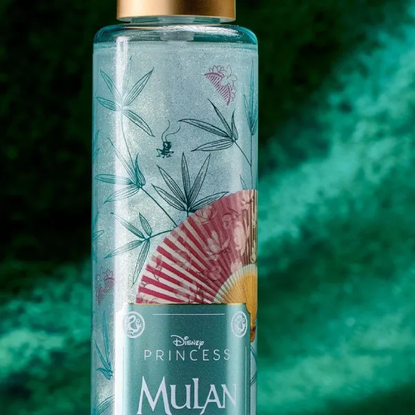 Xịt Thơm Toàn Thân Bath & Body Works Mulan Diamond Shimmer Mist 236ml