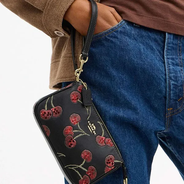 Túi Đeo Vai Nữ Coach Nolita 19 Avec Imprimé Cerise CCZ21 Màu Đen