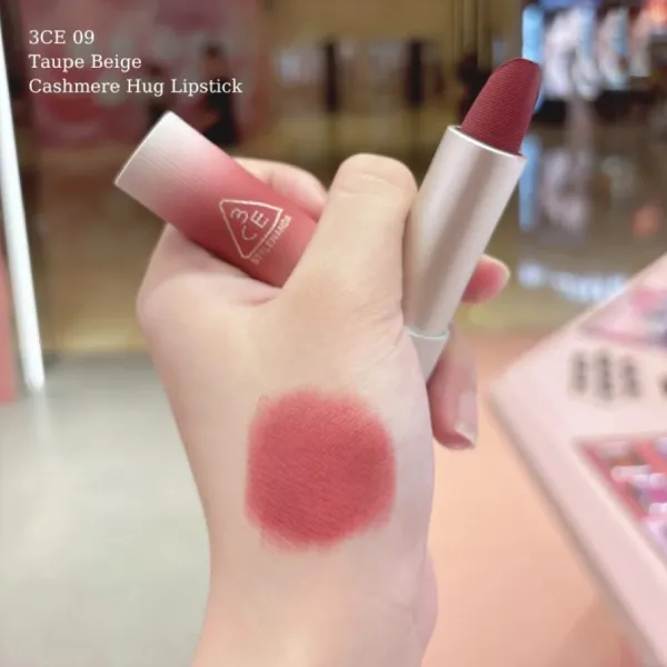 Son Lì 3CE Cashmere Hug Lipstick 09 Taupe Beige Màu Nâu Đất 3.5g