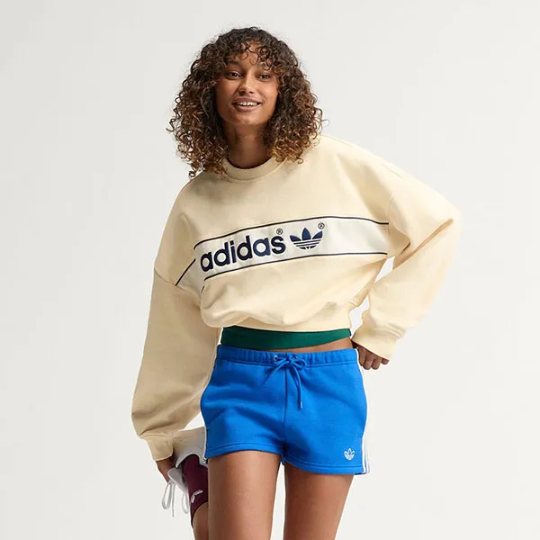 Áo Nỉ Nữ Adidas Signature NY Crewneck Sweatshirt LD1652 Warm Vanilla Màu Be Kem Size XS