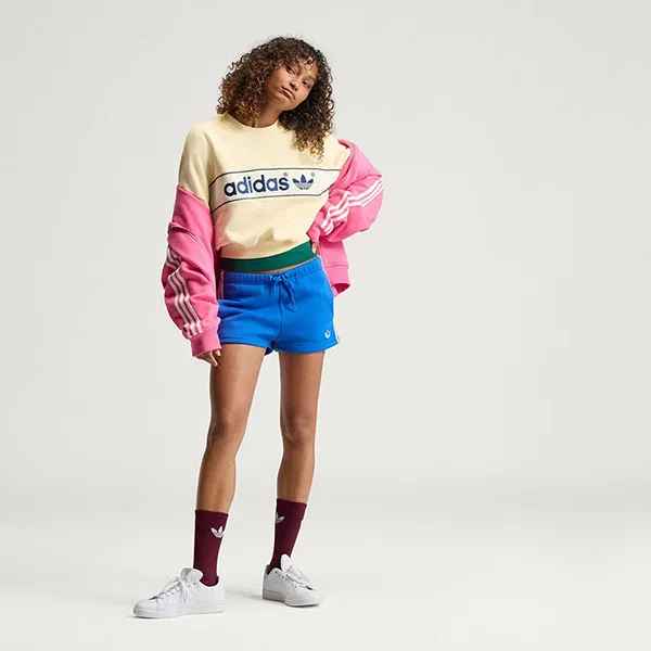 Áo Nỉ Nữ Adidas Signature NY Crewneck Sweatshirt LD1652 Warm Vanilla Màu Be Kem Size XS