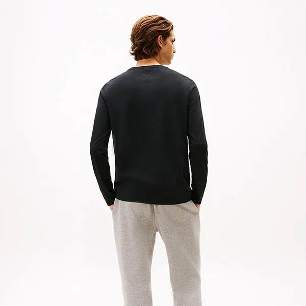 Áo Thun Dài Tay Nam Tommy Hilfiger Regular Fit XM05372 - 001 Màu Đen Size XS