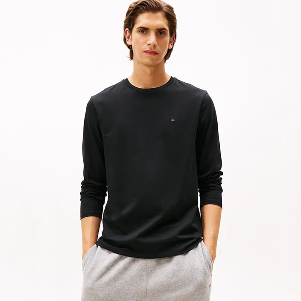 Áo Thun Dài Tay Nam Tommy Hilfiger Regular Fit XM05372 - 001 Màu Đen Size XS