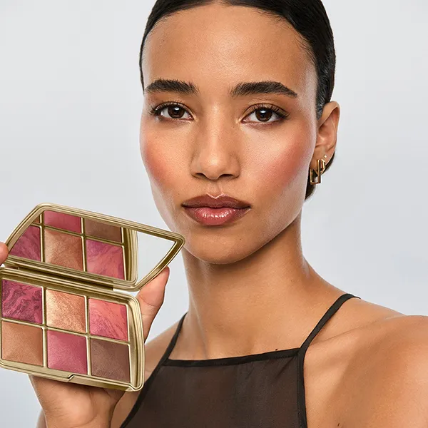 Bảng Phấn Đa Năng Hourglass Love Ambient Lighting Edit Unlocked Limited Edition 6 Ô Màu Luck
