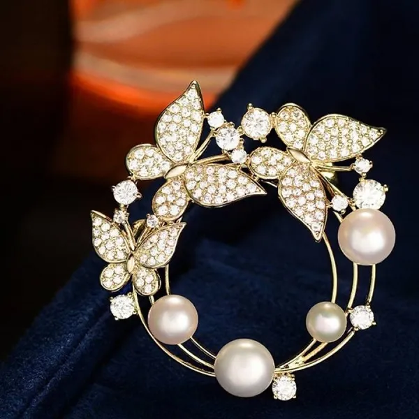 Cài Áo Nữ Meri Flutter Pearl BR131 Màu Vàng