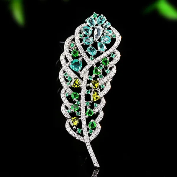 Cài Áo Nữ Meri Emerald Whisper BR120 Màu Bạc