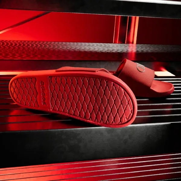 Dép Adidas Adilette Comfort Audi Revolut F1 Team KI6083 Màu Đỏ Size 10