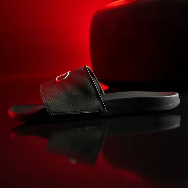Dép Adidas Adilette Comfort Audi Revolut F1 Team KI6084 Màu Đen Size 39