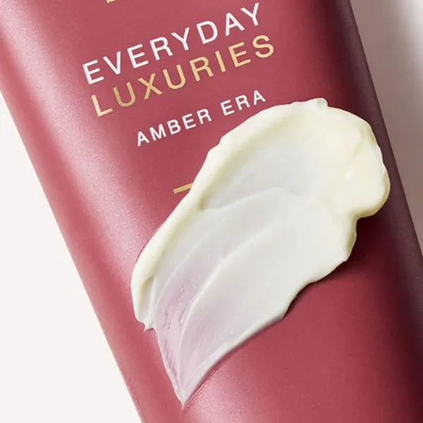 Kem Dưỡng Thể Bath & Body Works Luxuries Ultimate Hydration Body Cream Amber Era 226g