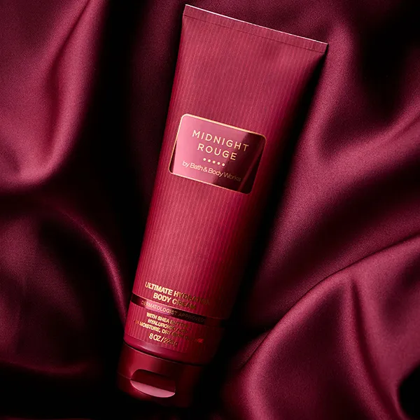 Kem Dưỡng Thể Bath & Body Works Ultimate Hydration Body Cream Midnight Rouge 226g